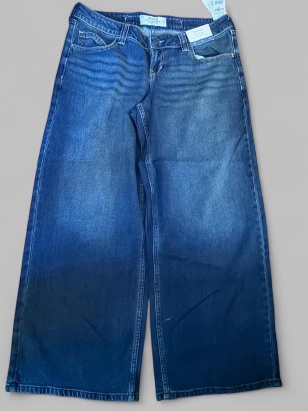 NWT Hollister- Wide-Leg Baggy Women’s Jeans - Blue Size 14/32”
